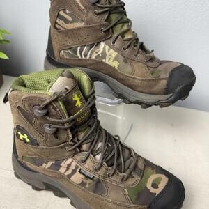 Under Armour Hiking Boots Mens 8 Speed Freek Bozeman  Leather 266849-943 Sz 5Y